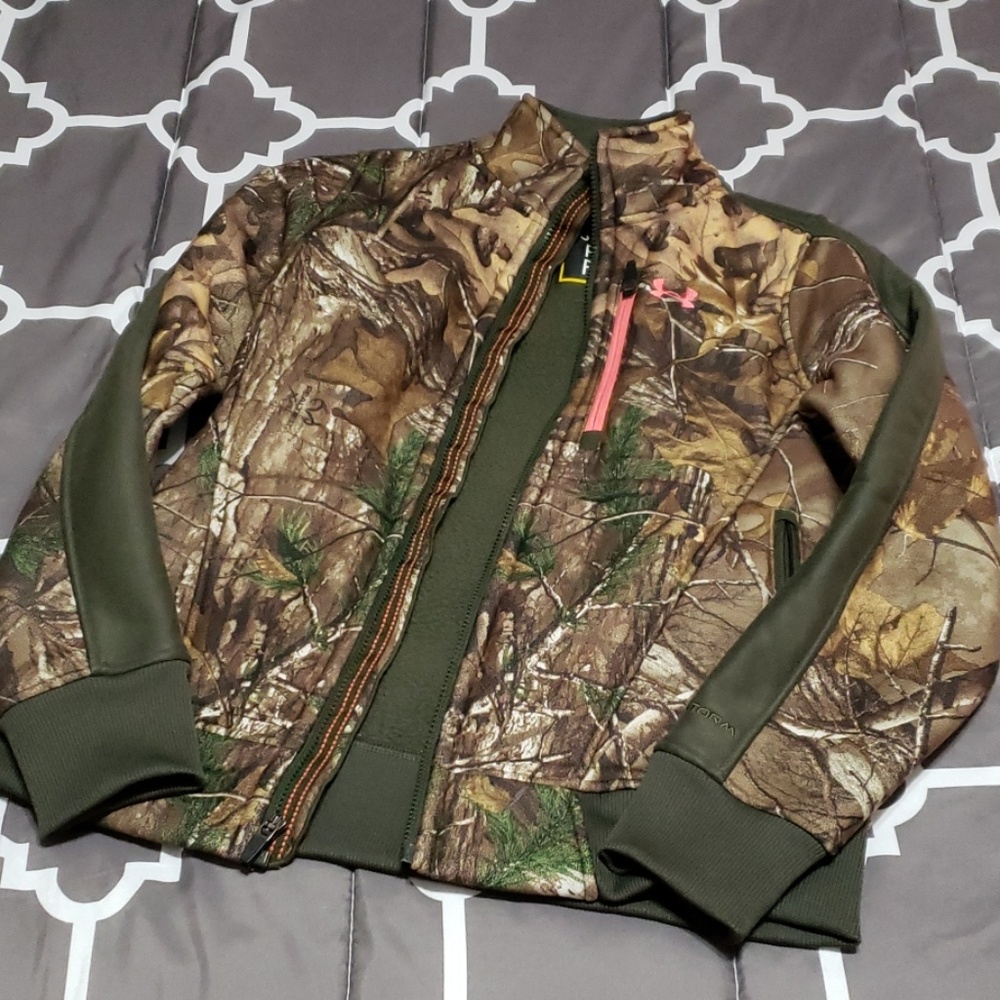 *MAKE OFFER* Camo jacket